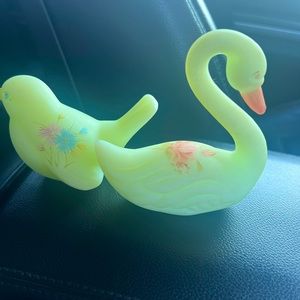 Fenton swan and Bird